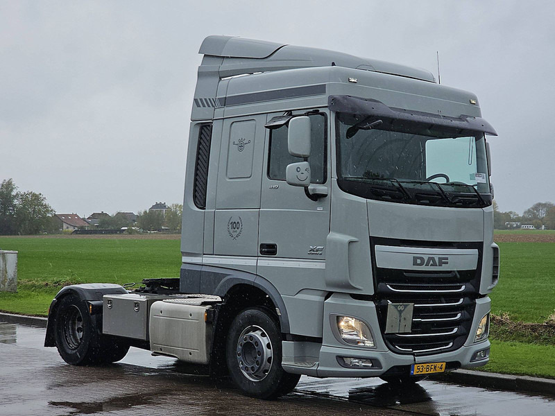 DAF XF 410 - Vetopöytäauto: kuva DAF XF 410 - Vetopöytäauto DAF XF 410 - Vetopöytäauto: kuva DAF XF 410 - Vetopöytäauto