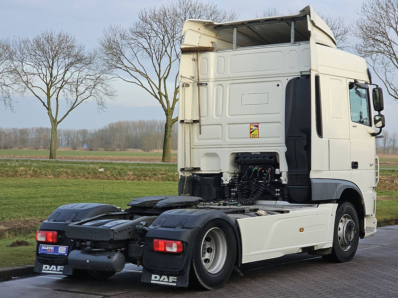 DAF XF 450 SPACECAB SKIRTS - Vetopöytäauto: kuva DAF XF 450 SPACECAB SKIRTS - Vetopöytäauto DAF XF 450 SPACECAB SKIRTS - Vetopöytäauto: kuva DAF XF 450 SPACECAB SKIRTS - Vetopöytäauto