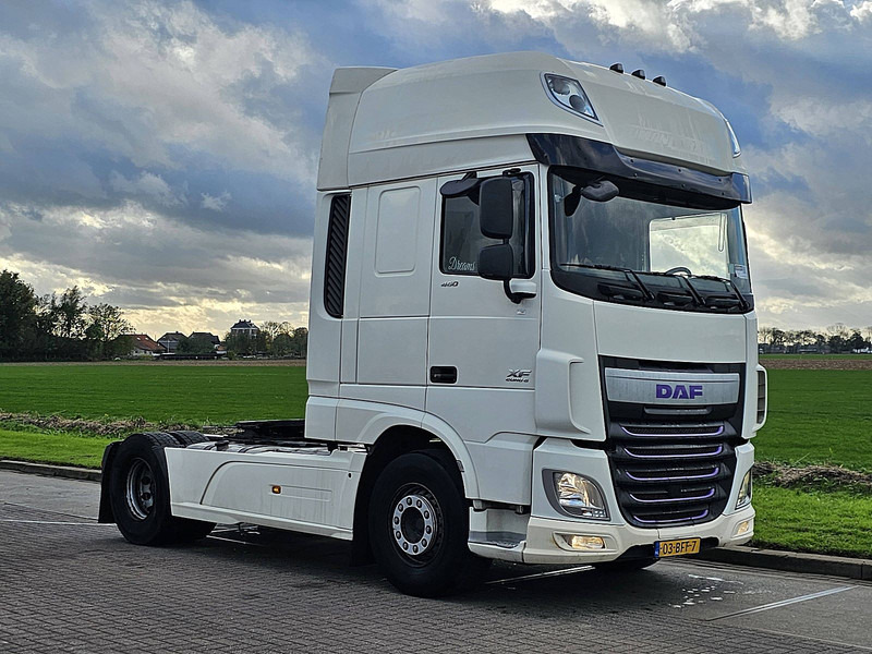 DAF XF 460 SSC - Vetopöytäauto: kuva DAF XF 460 SSC - Vetopöytäauto DAF XF 460 SSC - Vetopöytäauto: kuva DAF XF 460 SSC - Vetopöytäauto