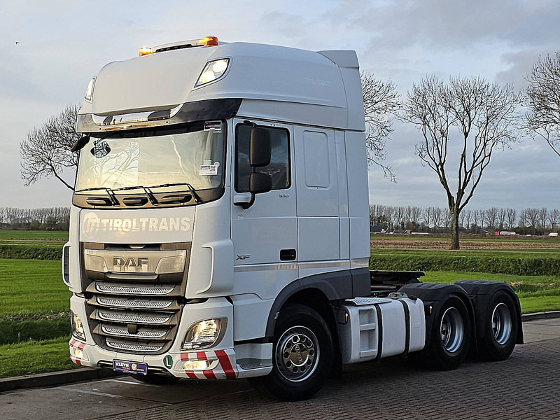 DAF XF 530 FTT 6X4 120 TON INT. - Vetopöytäauto: kuva DAF XF 530 FTT 6X4 120 TON INT. - Vetopöytäauto DAF XF 530 FTT 6X4 120 TON INT. - Vetopöytäauto: kuva DAF XF 530 FTT 6X4 120 TON INT. - Vetopöytäauto