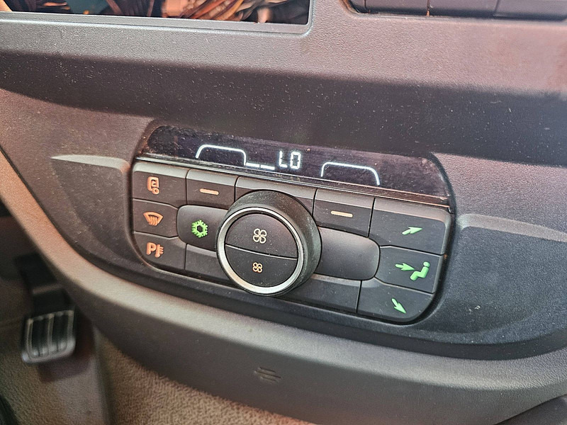 Vetopöytäauto DAF XF 530 SSC 6X2: kuva Vetopöytäauto DAF XF 530 SSC 6X2 Vetopöytäauto DAF XF 530 SSC 6X2: kuva Vetopöytäauto DAF XF 530 SSC 6X2