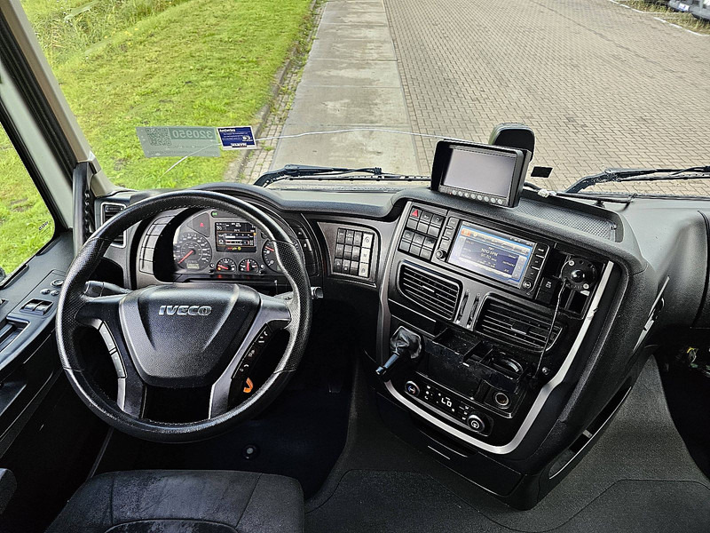 Vetopöytäauto Iveco AS440S46 STRALIS LNG: kuva Vetopöytäauto Iveco AS440S46 STRALIS LNG