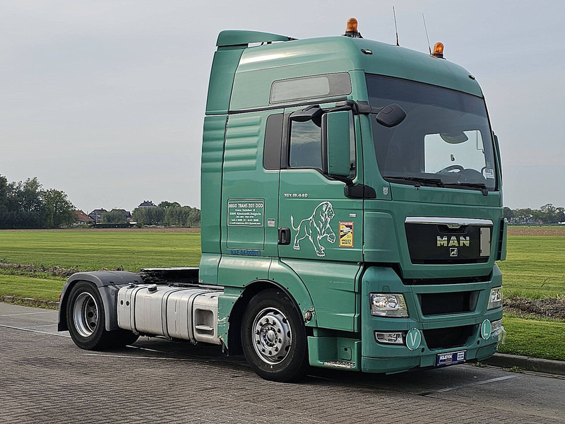 MAN 18.440 TGX - Vetopöytäauto: kuva MAN 18.440 TGX - Vetopöytäauto MAN 18.440 TGX - Vetopöytäauto: kuva MAN 18.440 TGX - Vetopöytäauto