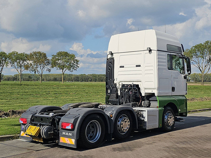 MAN 26.500 TGX XXL 6X2/4 INTARDER - Vetopöytäauto: kuva MAN 26.500 TGX XXL 6X2/4 INTARDER - Vetopöytäauto MAN 26.500 TGX XXL 6X2/4 INTARDER - Vetopöytäauto: kuva MAN 26.500 TGX XXL 6X2/4 INTARDER - Vetopöytäauto