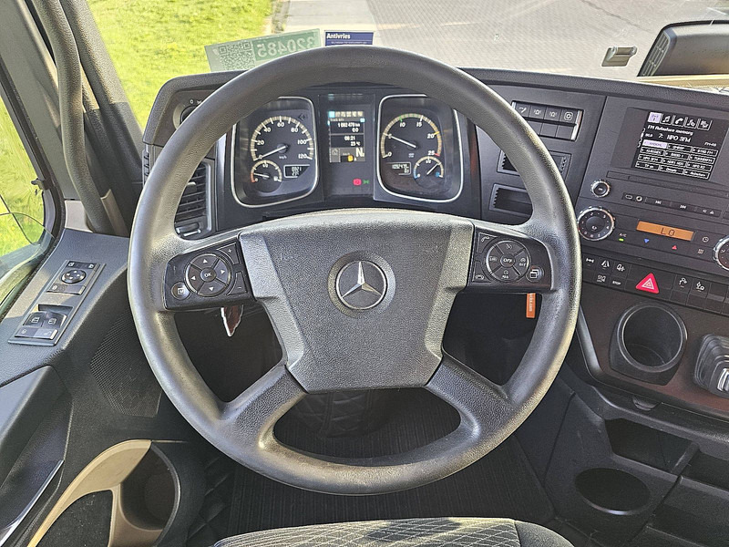 Vetopöytäauto Mercedes-Benz ACTROS 1842 LS BIGSPACE 2X TANK: kuva Vetopöytäauto Mercedes-Benz ACTROS 1842 LS BIGSPACE 2X TANK