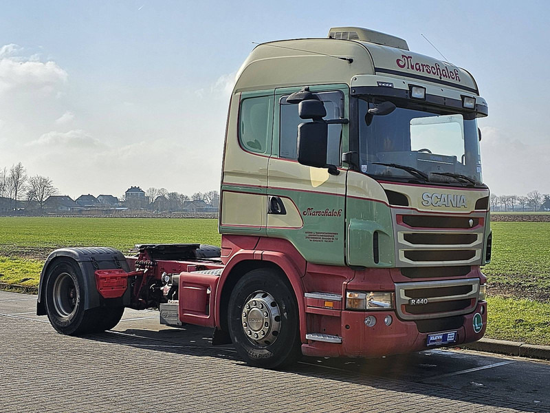 Scania R440 HL MANUAL RETARDER - Vetopöytäauto: kuva Scania R440 HL MANUAL RETARDER - Vetopöytäauto Scania R440 HL MANUAL RETARDER - Vetopöytäauto: kuva Scania R440 HL MANUAL RETARDER - Vetopöytäauto