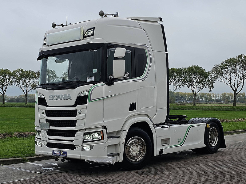 Scania R450 HL,2x tank - Vetopöytäauto: kuva Scania R450 HL,2x tank - Vetopöytäauto Scania R450 HL,2x tank - Vetopöytäauto: kuva Scania R450 HL,2x tank - Vetopöytäauto