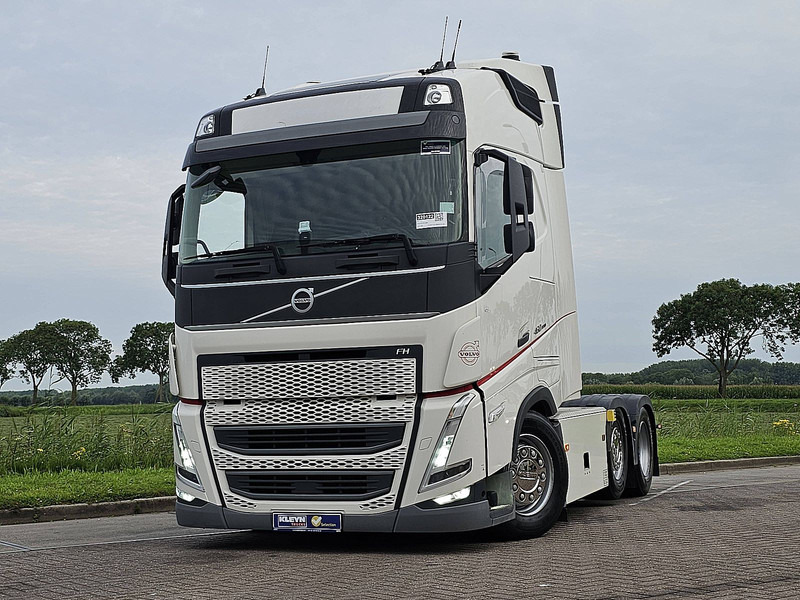 Volvo FH 460 6X2 I-SAVE LEATHER - Vetopöytäauto: kuva Volvo FH 460 6X2 I-SAVE LEATHER - Vetopöytäauto Volvo FH 460 6X2 I-SAVE LEATHER - Vetopöytäauto: kuva Volvo FH 460 6X2 I-SAVE LEATHER - Vetopöytäauto