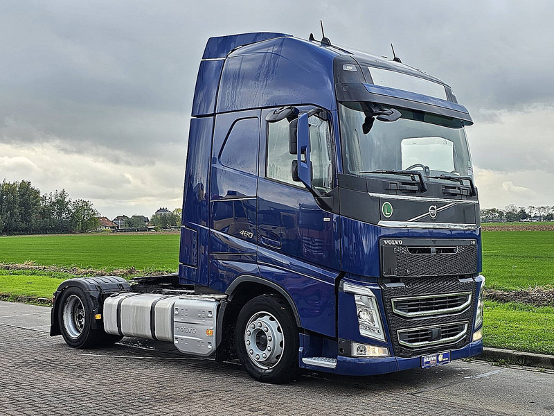Volvo FH 460 - Vetopöytäauto: kuva Volvo FH 460 - Vetopöytäauto Volvo FH 460 - Vetopöytäauto: kuva Volvo FH 460 - Vetopöytäauto