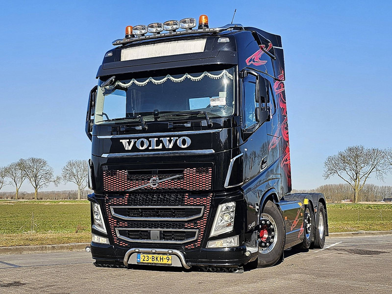Volvo FH 540 - Vetopöytäauto: kuva Volvo FH 540 - Vetopöytäauto Volvo FH 540 - Vetopöytäauto: kuva Volvo FH 540 - Vetopöytäauto