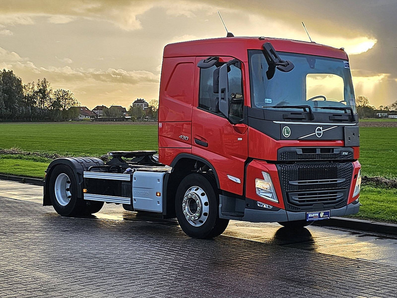 Volvo FM 430 ADR - Vetopöytäauto: kuva Volvo FM 430 ADR - Vetopöytäauto Volvo FM 430 ADR - Vetopöytäauto: kuva Volvo FM 430 ADR - Vetopöytäauto