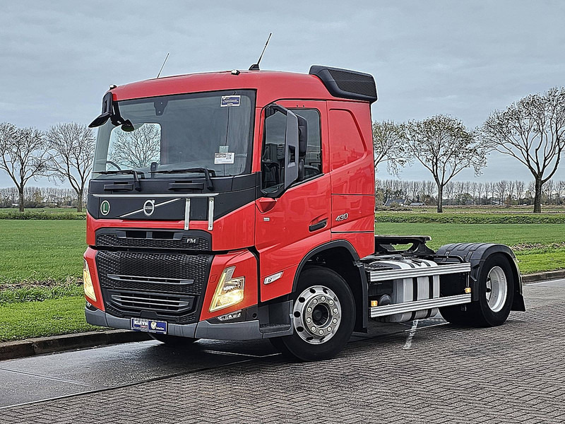 Volvo FM 430 - Vetopöytäauto: kuva Volvo FM 430 - Vetopöytäauto Volvo FM 430 - Vetopöytäauto: kuva Volvo FM 430 - Vetopöytäauto