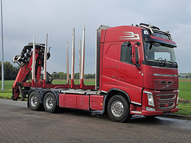 Volvo FH 540 6X4 EPSILON M110Z82 - Puuauto, Nosturiauto: kuva Volvo FH 540 6X4 EPSILON M110Z82 - Puuauto, Nosturiauto Volvo FH 540 6X4 EPSILON M110Z82 - Puuauto, Nosturiauto: kuva Volvo FH 540 6X4 EPSILON M110Z82 - Puuauto, Nosturiauto