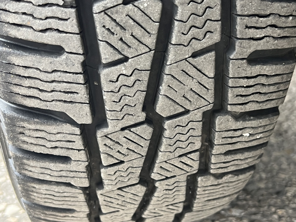 Iveco Daily 35C18 3.0 Euro4 Tempomat 4,15m Koffer+ LBW - Jakeluauto: kuva Iveco Daily 35C18 3.0 Euro4 Tempomat 4,15m Koffer+ LBW - Jakeluauto Iveco Daily 35C18 3.0 Euro4 Tempomat 4,15m Koffer+ LBW - Jakeluauto: kuva Iveco Daily 35C18 3.0 Euro4 Tempomat 4,15m Koffer+ LBW - Jakeluauto