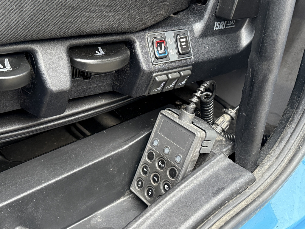 Iveco EC ML120E21/P CNG Erdgas Klima 7,2m Koff LBW+Tür - Umpikori kuorma-auto: kuva Iveco EC ML120E21/P CNG Erdgas Klima 7,2m Koff LBW+Tür - Umpikori kuorma-auto Iveco EC ML120E21/P CNG Erdgas Klima 7,2m Koff LBW+Tür - Umpikori kuorma-auto: kuva Iveco EC ML120E21/P CNG Erdgas Klima 7,2m Koff LBW+Tür - Umpikori kuorma-auto