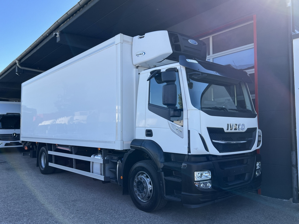 Iveco Stralis AD190S31 Klima ACC Carrier Supra 1050 - Refrigeraattori kuorma-auto: kuva Iveco Stralis AD190S31 Klima ACC Carrier Supra 1050 - Refrigeraattori kuorma-auto Iveco Stralis AD190S31 Klima ACC Carrier Supra 1050 - Refrigeraattori kuorma-auto: kuva Iveco Stralis AD190S31 Klima ACC Carrier Supra 1050 - Refrigeraattori kuorma-auto
