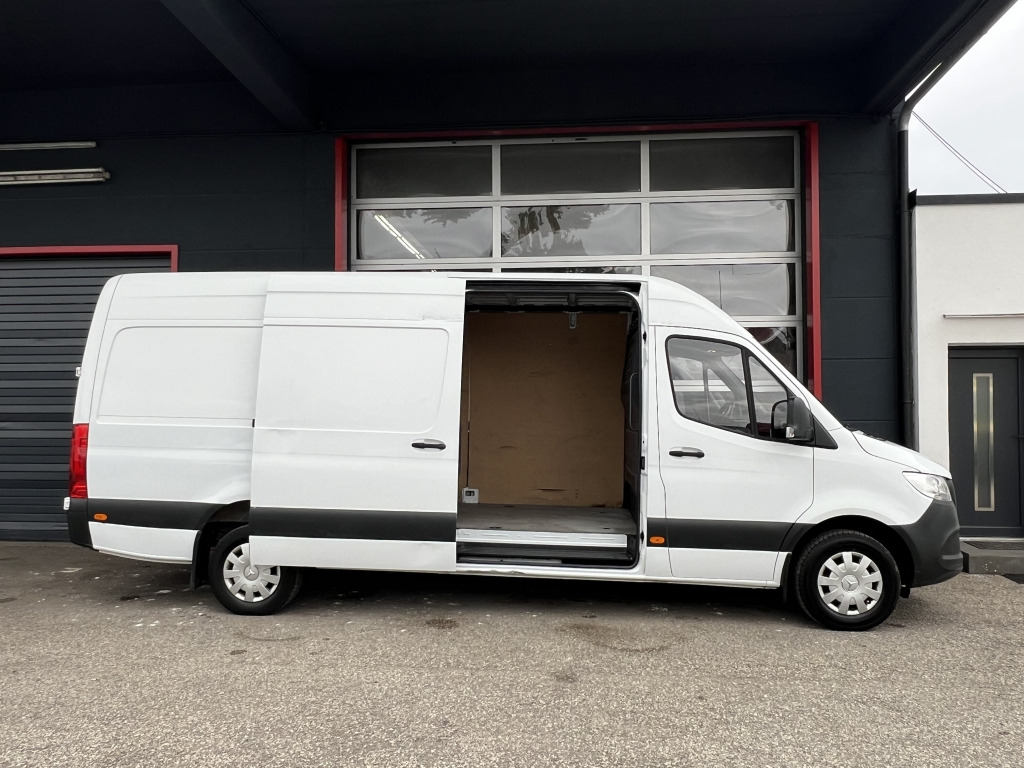 Mercedes-Benz Sprinter 315 CDI Klima Tempomat 3-Sitze 77.000km - Pakettiauto: kuva Mercedes-Benz Sprinter 315 CDI Klima Tempomat 3-Sitze 77.000km - Pakettiauto Mercedes-Benz Sprinter 315 CDI Klima Tempomat 3-Sitze 77.000km - Pakettiauto: kuva Mercedes-Benz Sprinter 315 CDI Klima Tempomat 3-Sitze 77.000km - Pakettiauto