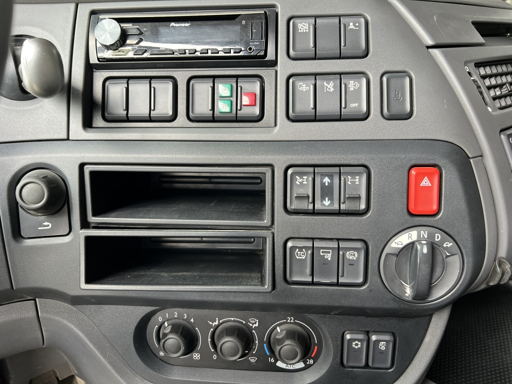Daf XF 510 4x4 Hydrodrive Orig.479`Km Alu Retarder - Vetopöytäauto: kuva Daf XF 510 4x4 Hydrodrive Orig.479`Km Alu Retarder - Vetopöytäauto Daf XF 510 4x4 Hydrodrive Orig.479`Km Alu Retarder - Vetopöytäauto: kuva Daf XF 510 4x4 Hydrodrive Orig.479`Km Alu Retarder - Vetopöytäauto