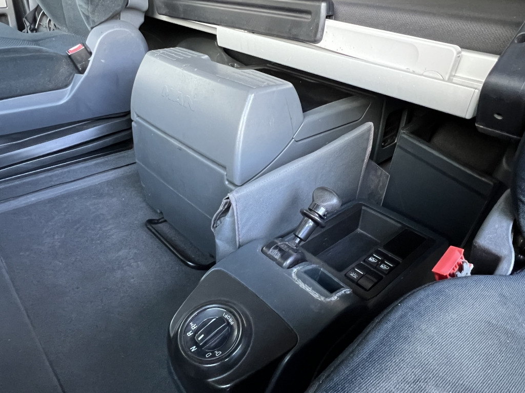 MAN TGX 18.440 Eu6 Klimaaut. Motorbremse Kühlschrank - Vetopöytäauto: kuva MAN TGX 18.440 Eu6 Klimaaut. Motorbremse Kühlschrank - Vetopöytäauto MAN TGX 18.440 Eu6 Klimaaut. Motorbremse Kühlschrank - Vetopöytäauto: kuva MAN TGX 18.440 Eu6 Klimaaut. Motorbremse Kühlschrank - Vetopöytäauto