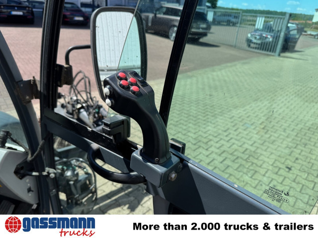 Hako Multicar Citymaster 2000 3B Kehrmaschine 4x2 - Lakaisuauto: kuva Hako Multicar Citymaster 2000 3B Kehrmaschine 4x2 - Lakaisuauto Hako Multicar Citymaster 2000 3B Kehrmaschine 4x2 - Lakaisuauto: kuva Hako Multicar Citymaster 2000 3B Kehrmaschine 4x2 - Lakaisuauto