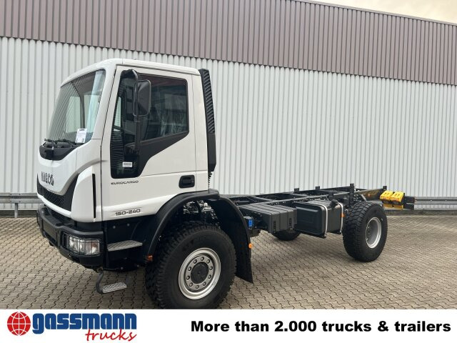 Uusi Kuorma-auto alusta Iveco EuroCargo ML150E24 WS 4x4, Euro3, mehrfach: kuva Uusi Kuorma-auto alusta Iveco EuroCargo ML150E24 WS 4x4, Euro3, mehrfach