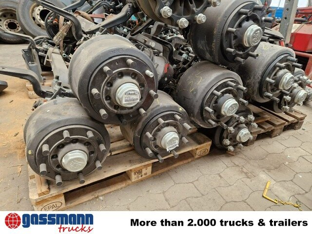 Iveco EuroCargo ML160E32 4x2 mit Teilen für Anhänger - Kuljetin kuorma-auto: kuva Iveco EuroCargo ML160E32 4x2 mit Teilen für Anhänger - Kuljetin kuorma-auto Iveco EuroCargo ML160E32 4x2 mit Teilen für Anhänger - Kuljetin kuorma-auto: kuva Iveco EuroCargo ML160E32 4x2 mit Teilen für Anhänger - Kuljetin kuorma-auto