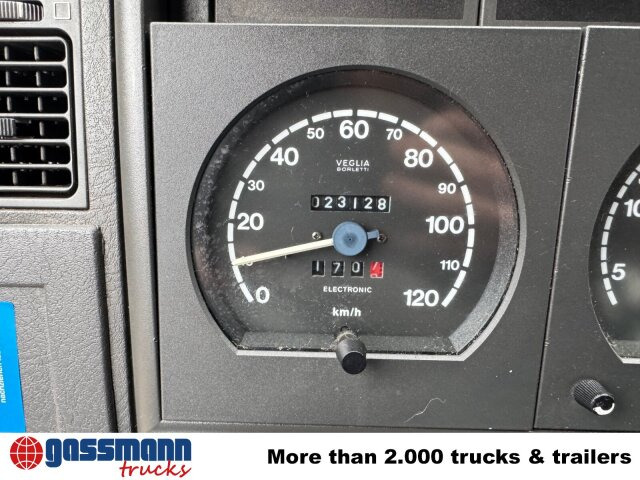 Iveco FF 100 EW 4x4 Doka, LF 8/12, Euro Fire - Ambulanssi: kuva Iveco FF 100 EW 4x4 Doka, LF 8/12, Euro Fire - Ambulanssi Iveco FF 100 EW 4x4 Doka, LF 8/12, Euro Fire - Ambulanssi: kuva Iveco FF 100 EW 4x4 Doka, LF 8/12, Euro Fire - Ambulanssi