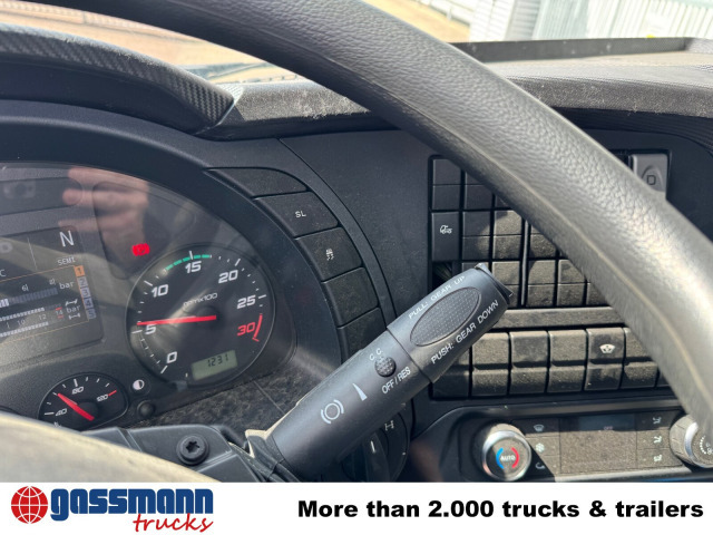 Iveco X-Way AD360X40Z/P 8x4 - Kuorma-auto alusta: kuva Iveco X-Way AD360X40Z/P 8x4 - Kuorma-auto alusta Iveco X-Way AD360X40Z/P 8x4 - Kuorma-auto alusta: kuva Iveco X-Way AD360X40Z/P 8x4 - Kuorma-auto alusta
