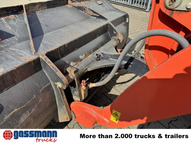 Kubota R090 4x4, Palettengabel, ca. 838 Betr.-Std. - Pyöräkuormaaja: kuva Kubota R090 4x4, Palettengabel, ca. 838 Betr.-Std. - Pyöräkuormaaja Kubota R090 4x4, Palettengabel, ca. 838 Betr.-Std. - Pyöräkuormaaja: kuva Kubota R090 4x4, Palettengabel, ca. 838 Betr.-Std. - Pyöräkuormaaja