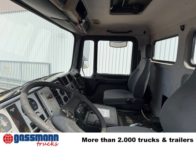 MAN 27.403 6x6 BB, EX-THW - Kuorma-auto alusta: kuva MAN 27.403 6x6 BB, EX-THW - Kuorma-auto alusta MAN 27.403 6x6 BB, EX-THW - Kuorma-auto alusta: kuva MAN 27.403 6x6 BB, EX-THW - Kuorma-auto alusta