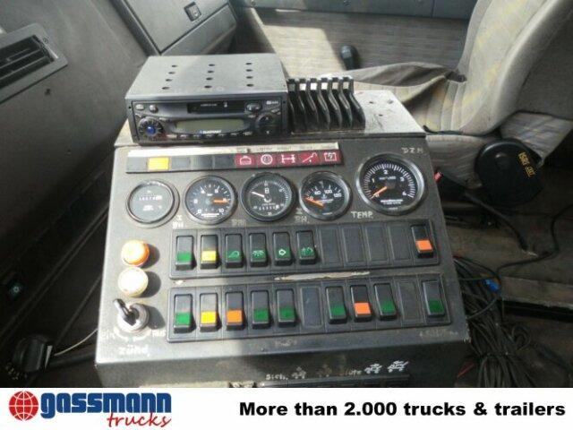 MAN M03 14.152 4x2, Schienenkehrmaschine - Lakaisuauto: kuva MAN M03 14.152 4x2, Schienenkehrmaschine - Lakaisuauto MAN M03 14.152 4x2, Schienenkehrmaschine - Lakaisuauto: kuva MAN M03 14.152 4x2, Schienenkehrmaschine - Lakaisuauto