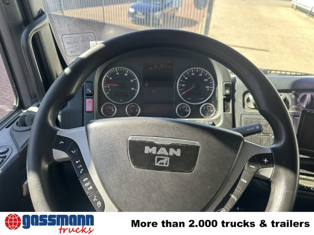 MAN TGA 18.360 LL 4x2, Fahrschule - Konttialus/ Vaihtokuormatilat kuorma-auto: kuva MAN TGA 18.360 LL 4x2, Fahrschule - Konttialus/ Vaihtokuormatilat kuorma-auto MAN TGA 18.360 LL 4x2, Fahrschule - Konttialus/ Vaihtokuormatilat kuorma-auto: kuva MAN TGA 18.360 LL 4x2, Fahrschule - Konttialus/ Vaihtokuormatilat kuorma-auto