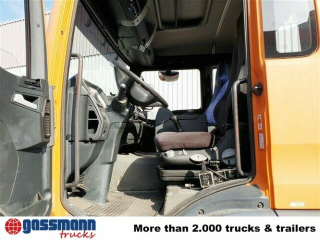 Koukkulava kuorma-auto MAN TGA 26.363 FDC 6x4 BB: kuva Koukkulava kuorma-auto MAN TGA 26.363 FDC 6x4 BB Koukkulava kuorma-auto MAN TGA 26.363 FDC 6x4 BB: kuva Koukkulava kuorma-auto MAN TGA 26.363 FDC 6x4 BB