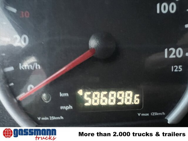 MAN TGA 35.410 8x4 BB, Betonmischer Karrena 10m³ - Betoniauto: kuva MAN TGA 35.410 8x4 BB, Betonmischer Karrena 10m³ - Betoniauto MAN TGA 35.410 8x4 BB, Betonmischer Karrena 10m³ - Betoniauto: kuva MAN TGA 35.410 8x4 BB, Betonmischer Karrena 10m³ - Betoniauto