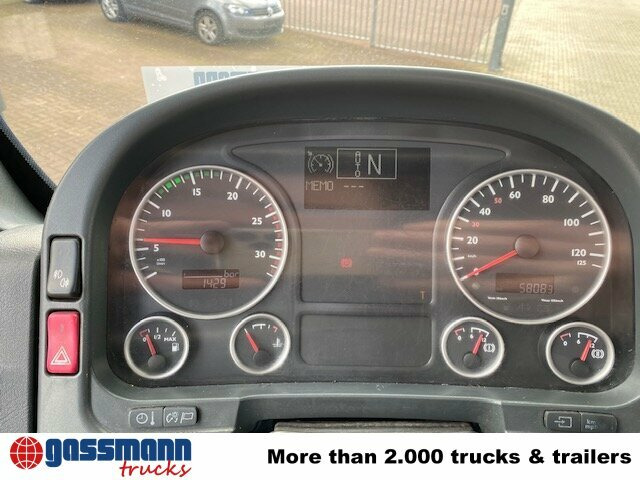 Kuorma-auto alusta MAN TGA 35.480 8x4-4 BL, Lift-/Lenkachse: kuva Kuorma-auto alusta MAN TGA 35.480 8x4-4 BL, Lift-/Lenkachse