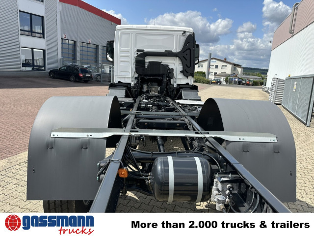 MAN TGM 13.250 4x4 BB CH, Only Export - Kuorma-auto alusta: kuva MAN TGM 13.250 4x4 BB CH, Only Export - Kuorma-auto alusta MAN TGM 13.250 4x4 BB CH, Only Export - Kuorma-auto alusta: kuva MAN TGM 13.250 4x4 BB CH, Only Export - Kuorma-auto alusta