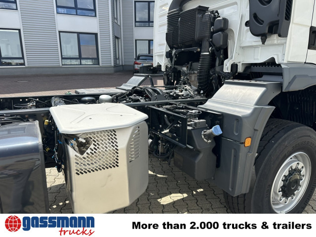 MAN TGM 13.250 4x4 BB CH, Only Export - Kuorma-auto alusta: kuva MAN TGM 13.250 4x4 BB CH, Only Export - Kuorma-auto alusta MAN TGM 13.250 4x4 BB CH, Only Export - Kuorma-auto alusta: kuva MAN TGM 13.250 4x4 BB CH, Only Export - Kuorma-auto alusta