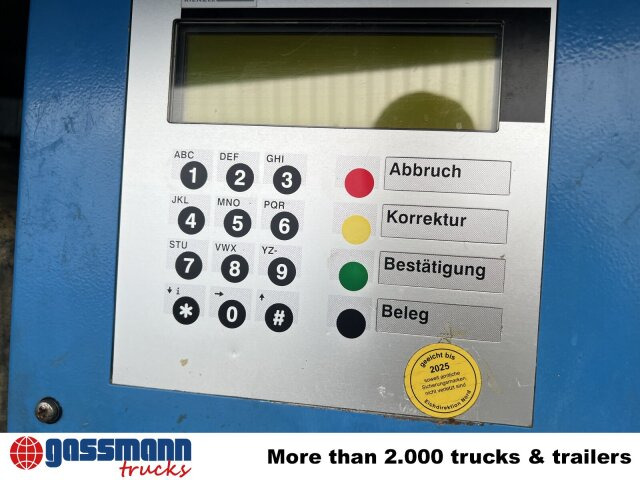 MAN TGS 26.400 6x2-4 BL, Lenk-/Liftachse, ADR, C.H. - Säiliöauto: kuva MAN TGS 26.400 6x2-4 BL, Lenk-/Liftachse, ADR, C.H. - Säiliöauto MAN TGS 26.400 6x2-4 BL, Lenk-/Liftachse, ADR, C.H. - Säiliöauto: kuva MAN TGS 26.400 6x2-4 BL, Lenk-/Liftachse, ADR, C.H. - Säiliöauto