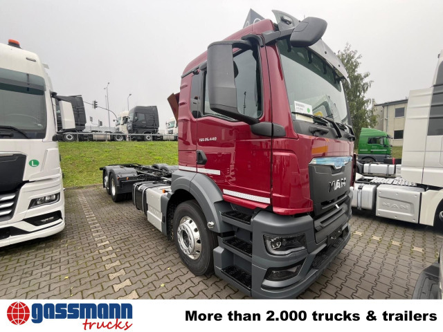 MAN TGS 26.440 6x2-4 LL CH, Lenk-/Liftachse, Navi, - Kuorma-auto alusta: kuva MAN TGS 26.440 6x2-4 LL CH, Lenk-/Liftachse, Navi, - Kuorma-auto alusta MAN TGS 26.440 6x2-4 LL CH, Lenk-/Liftachse, Navi, - Kuorma-auto alusta: kuva MAN TGS 26.440 6x2-4 LL CH, Lenk-/Liftachse, Navi, - Kuorma-auto alusta