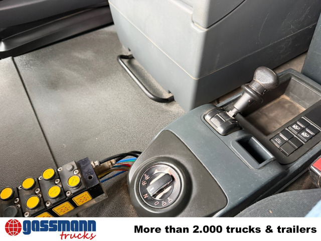 MAN TGS 26.480 6x4 BL, Motorabtrieb, Navi, Intarder, - Koukkulava kuorma-auto: kuva MAN TGS 26.480 6x4 BL, Motorabtrieb, Navi, Intarder, - Koukkulava kuorma-auto MAN TGS 26.480 6x4 BL, Motorabtrieb, Navi, Intarder, - Koukkulava kuorma-auto: kuva MAN TGS 26.480 6x4 BL, Motorabtrieb, Navi, Intarder, - Koukkulava kuorma-auto