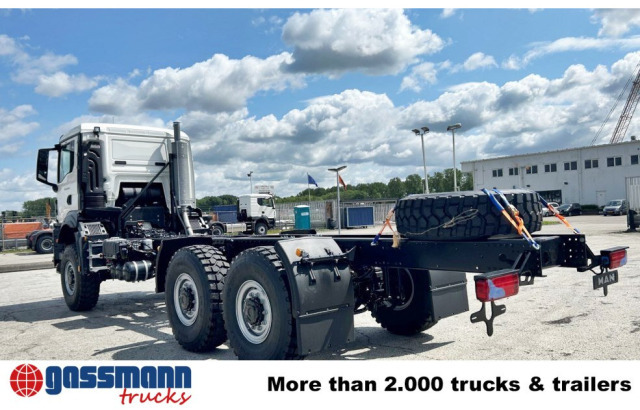 MAN TGS 33.440 6x6 BB CH, Euro2, Einzelbereifung - Kuorma-auto alusta: kuva MAN TGS 33.440 6x6 BB CH, Euro2, Einzelbereifung - Kuorma-auto alusta MAN TGS 33.440 6x6 BB CH, Euro2, Einzelbereifung - Kuorma-auto alusta: kuva MAN TGS 33.440 6x6 BB CH, Euro2, Einzelbereifung - Kuorma-auto alusta