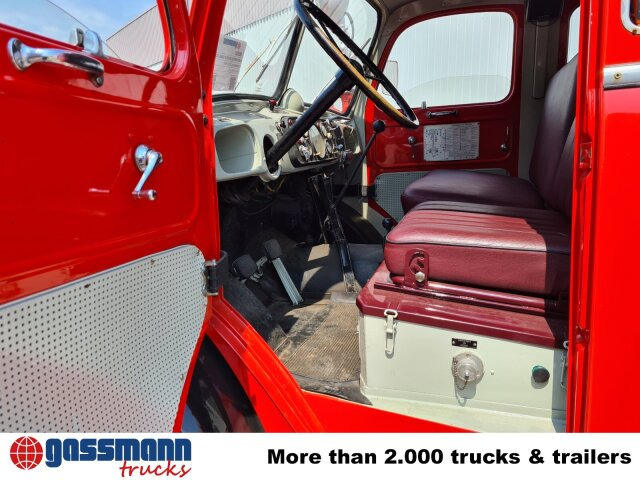Magirus Deutz A 3500/6, TLF 16/25, TLF 16/53, 4x4 - Ambulanssi: kuva Magirus Deutz A 3500/6, TLF 16/25, TLF 16/53, 4x4 - Ambulanssi Magirus Deutz A 3500/6, TLF 16/25, TLF 16/53, 4x4 - Ambulanssi: kuva Magirus Deutz A 3500/6, TLF 16/25, TLF 16/53, 4x4 - Ambulanssi