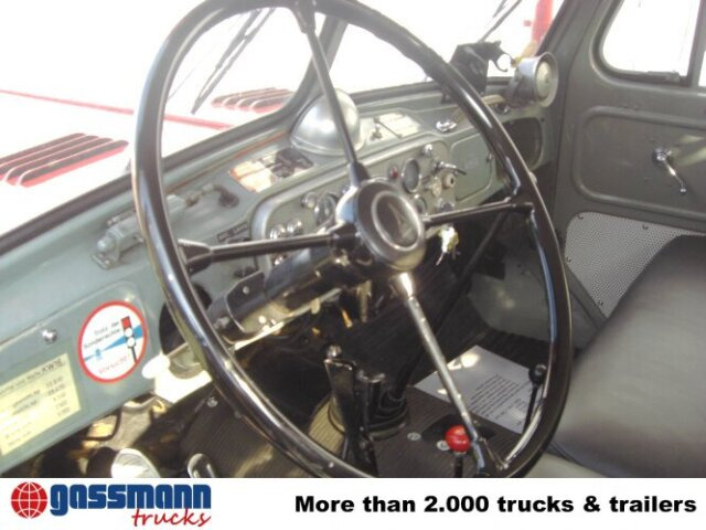 Magirus Deutz MAGIRUS URANUS 250D22 KW 16 Feuerwehr Kranwagen - Paloauto, Nosturiauto: kuva Magirus Deutz MAGIRUS URANUS 250D22 KW 16 Feuerwehr Kranwagen - Paloauto, Nosturiauto Magirus Deutz MAGIRUS URANUS 250D22 KW 16 Feuerwehr Kranwagen - Paloauto, Nosturiauto: kuva Magirus Deutz MAGIRUS URANUS 250D22 KW 16 Feuerwehr Kranwagen - Paloauto, Nosturiauto