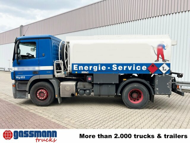 Mercedes-Benz Actros 1841 L 4x2, Esterer-Tankaufbau, 3 - Säiliöauto: kuva Mercedes-Benz Actros 1841 L 4x2, Esterer-Tankaufbau, 3 - Säiliöauto Mercedes-Benz Actros 1841 L 4x2, Esterer-Tankaufbau, 3 - Säiliöauto: kuva Mercedes-Benz Actros 1841 L 4x2, Esterer-Tankaufbau, 3 - Säiliöauto