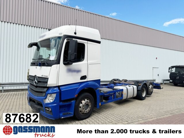 Mercedes-Benz Actros 2540 L 6x2, Retarder, Liftachse, - Kuorma-auto alusta: kuva Mercedes-Benz Actros 2540 L 6x2, Retarder, Liftachse, - Kuorma-auto alusta Mercedes-Benz Actros 2540 L 6x2, Retarder, Liftachse, - Kuorma-auto alusta: kuva Mercedes-Benz Actros 2540 L 6x2, Retarder, Liftachse, - Kuorma-auto alusta