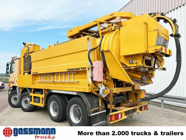 Mercedes-Benz Actros 3243 K 8x4/4, Müller Saug- und - Lakaisuauto: kuva Mercedes-Benz Actros 3243 K 8x4/4, Müller Saug- und - Lakaisuauto Mercedes-Benz Actros 3243 K 8x4/4, Müller Saug- und - Lakaisuauto: kuva Mercedes-Benz Actros 3243 K 8x4/4, Müller Saug- und - Lakaisuauto