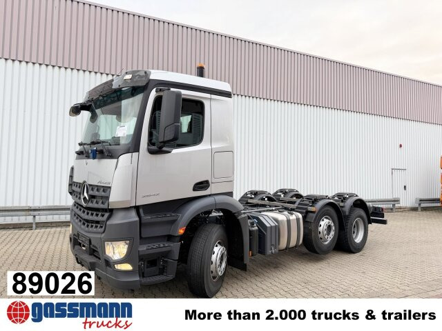 Mercedes-Benz Arocs 2542 L 6x2/4, Vorlauflenk-/liftachse, - Kuorma-auto alusta: kuva Mercedes-Benz Arocs 2542 L 6x2/4, Vorlauflenk-/liftachse, - Kuorma-auto alusta Mercedes-Benz Arocs 2542 L 6x2/4, Vorlauflenk-/liftachse, - Kuorma-auto alusta: kuva Mercedes-Benz Arocs 2542 L 6x2/4, Vorlauflenk-/liftachse, - Kuorma-auto alusta