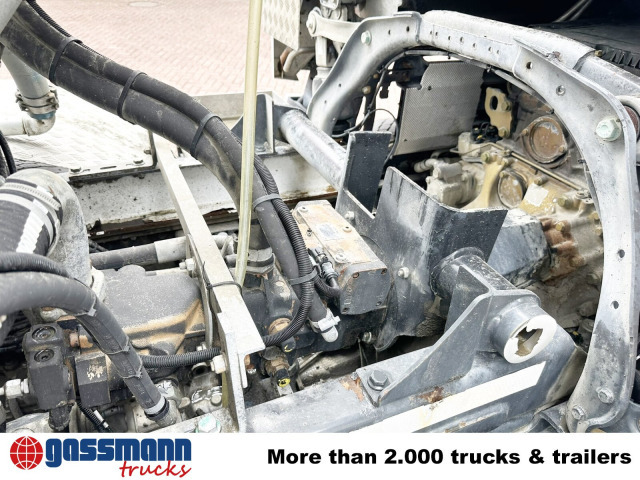 Mercedes-Benz Arocs 3251 8x4/4, Betonmischer Liebherr ca. 9m³ - Betoniauto: kuva Mercedes-Benz Arocs 3251 8x4/4, Betonmischer Liebherr ca. 9m³ - Betoniauto Mercedes-Benz Arocs 3251 8x4/4, Betonmischer Liebherr ca. 9m³ - Betoniauto: kuva Mercedes-Benz Arocs 3251 8x4/4, Betonmischer Liebherr ca. 9m³ - Betoniauto