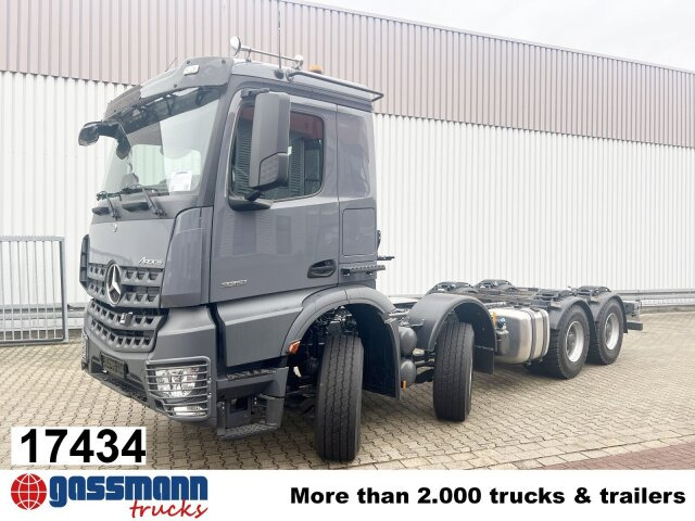 Mercedes-Benz Arocs 3251 L 8x4/4, mit Motorabtrieb C plus NA - Kuorma-auto alusta: kuva Mercedes-Benz Arocs 3251 L 8x4/4, mit Motorabtrieb C plus NA - Kuorma-auto alusta Mercedes-Benz Arocs 3251 L 8x4/4, mit Motorabtrieb C plus NA - Kuorma-auto alusta: kuva Mercedes-Benz Arocs 3251 L 8x4/4, mit Motorabtrieb C plus NA - Kuorma-auto alusta