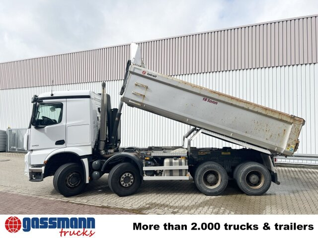 Dumpperi Mercedes-Benz Arocs 3253 K 8x4/4, Retarder, Stahlmulde ca.: kuva Dumpperi Mercedes-Benz Arocs 3253 K 8x4/4, Retarder, Stahlmulde ca.